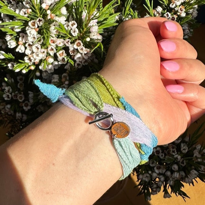 
                  
                    Bee 🐝 animal guide bracelet
                  
                