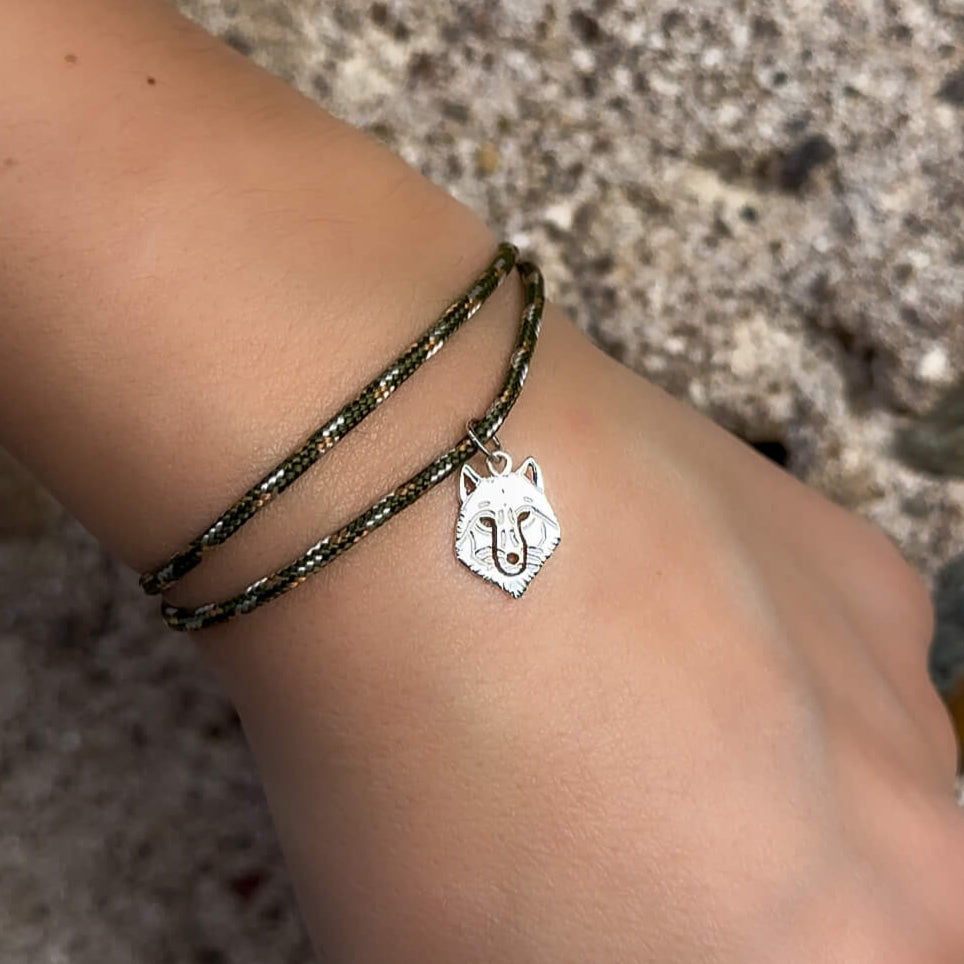 
                      
                        Lupo 🐺 - Bracciale animale guida
                      
                    